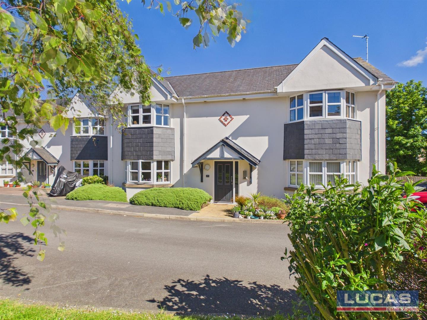 Llys Adda, Penrhosgarnedd, Bangor